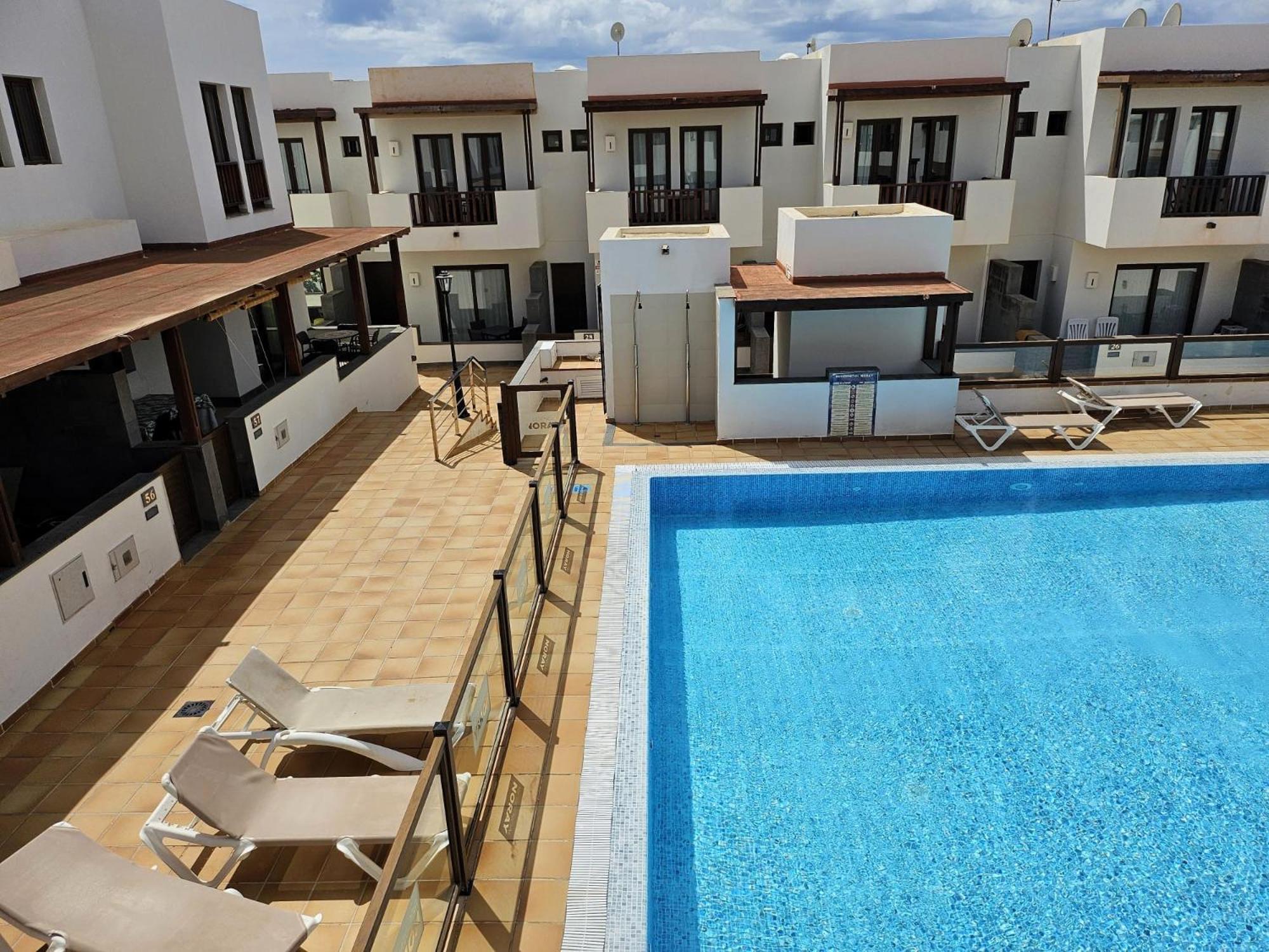 شقة Duplex Noray Vista A La Piscina بْوُرتو كاليرو المظهر الخارجي الصورة